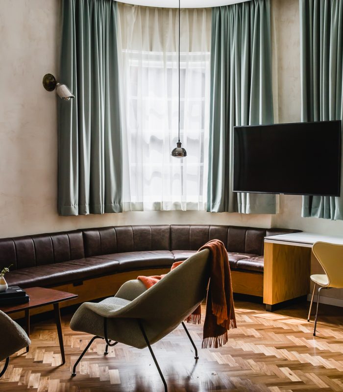 Room feature