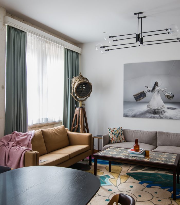 Room feature