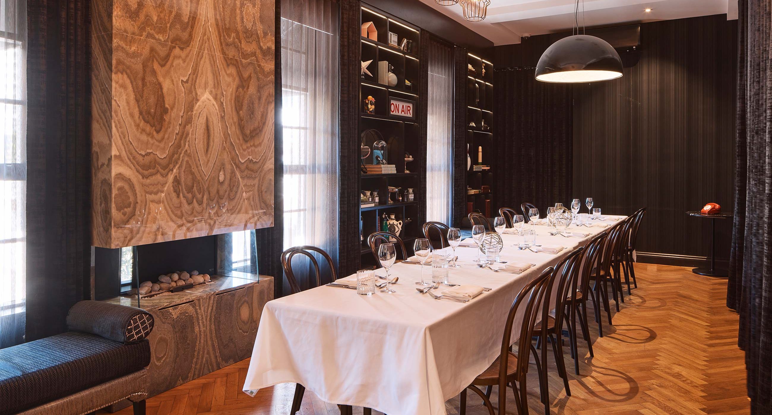 Ode Hotels - The Inchcolm Hotel Brisbane - Brisbane Accommodation